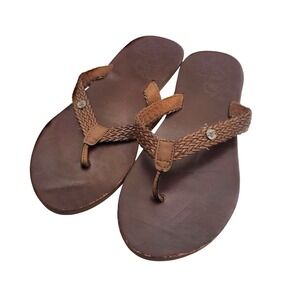 Roxy Womens Braided Thong Sandals Brown Faux Leather Flip Flops Logo Charm